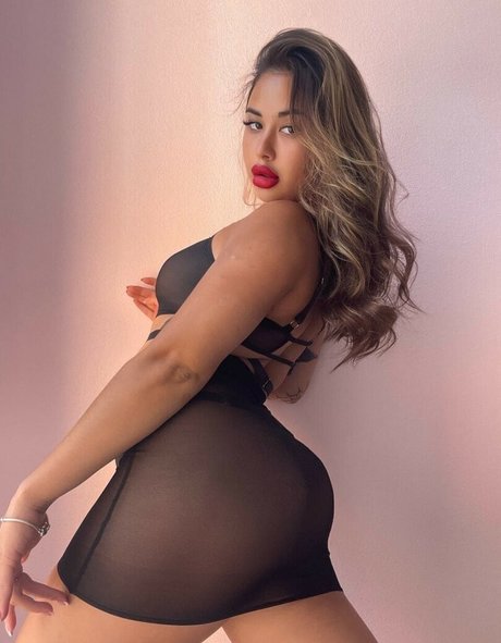 Bonnie Humps onlyfans leakes