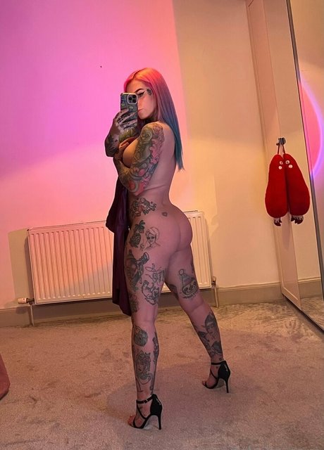 ItsLaika onlyfans leaked sex