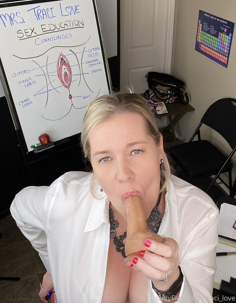 Mrs Traci Love onlyfans leaks free