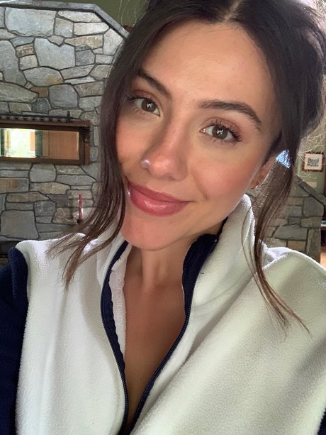 Adriana Mae onlyfans leaked