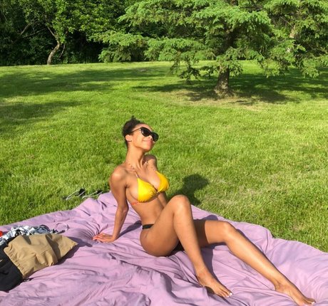 Crackn Freckles onlyfans leaj