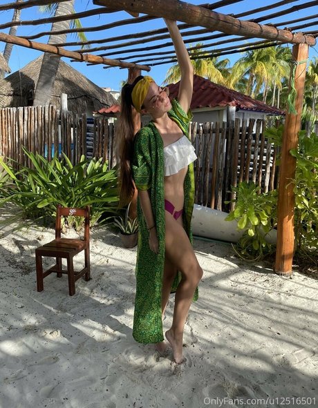 Explore with SARA only fans xxx