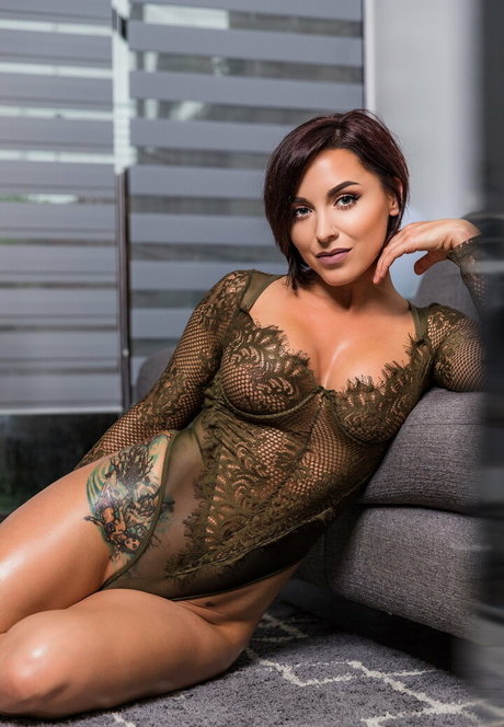 Daria Deptula onlyfans leakes