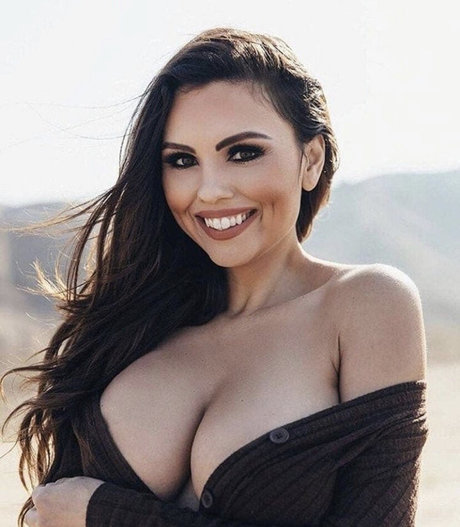 interracial pawg onlyfans beautiful xxx still