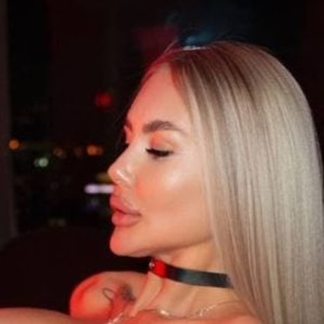 Dana Curly free only fans