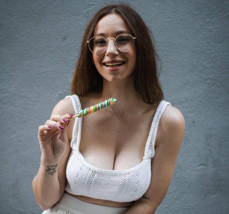 Lada Amores boobs onlyfans