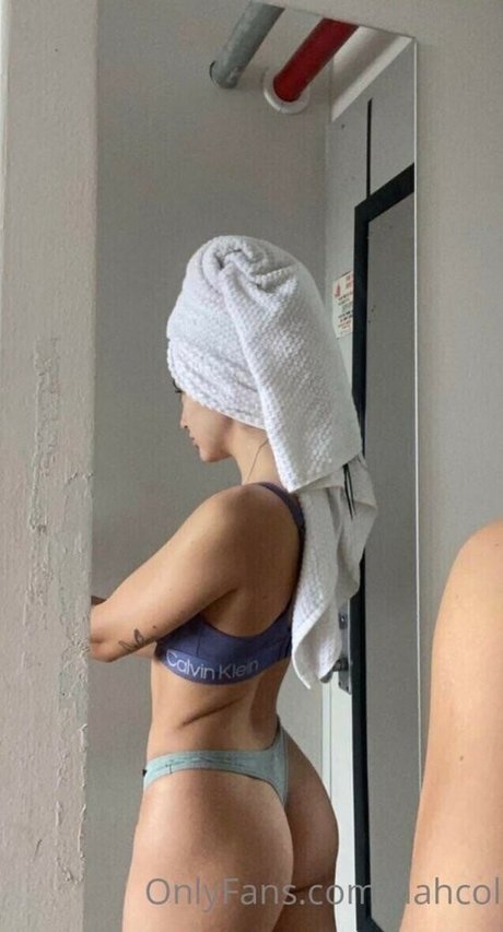 Sofia Cola nude onlyfans