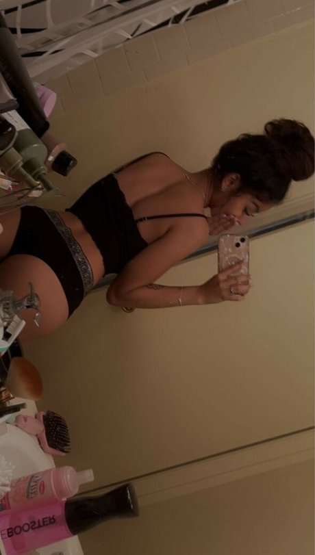 Urfavvsugarrushh nude only fans