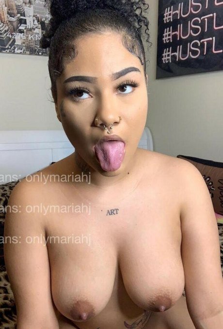 Mariahj onlyfans desnuda