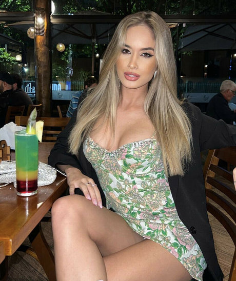 Anna Cangussu onlyfans desnuda