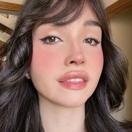 Ariana Angels en onlyfans