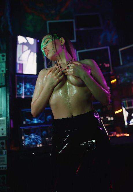 Lera Valerianka onlyfans leaks sex