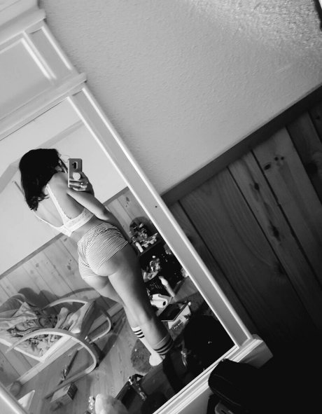 yannababe29 onlyfans naked