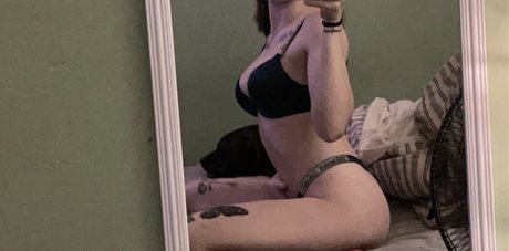 Okay fr naked on onlyfans