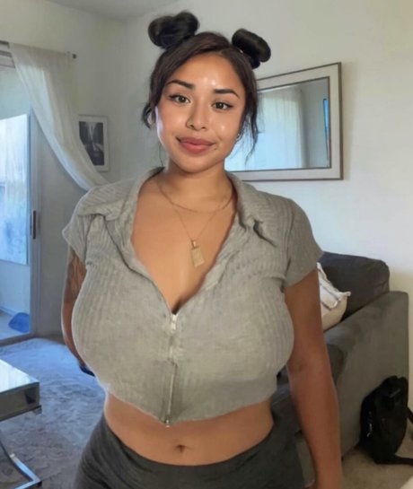 Saraiii Fon777 only fans content