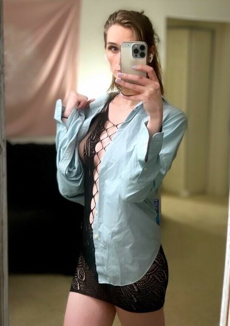 ALesserDeity onlyfans tits