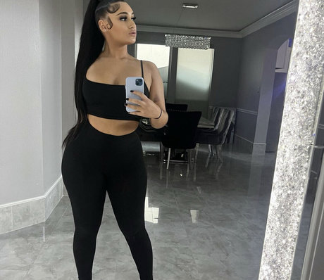 Ms Bagsxo onlyfans naked