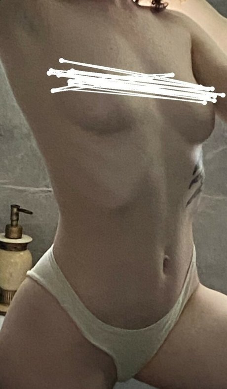 thelonelyraccoon onlyfans explicit content