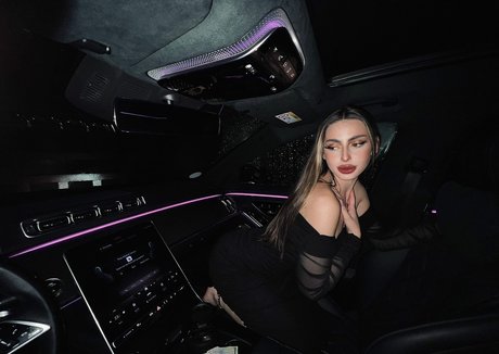 Carla Daiana onlyfans lesk