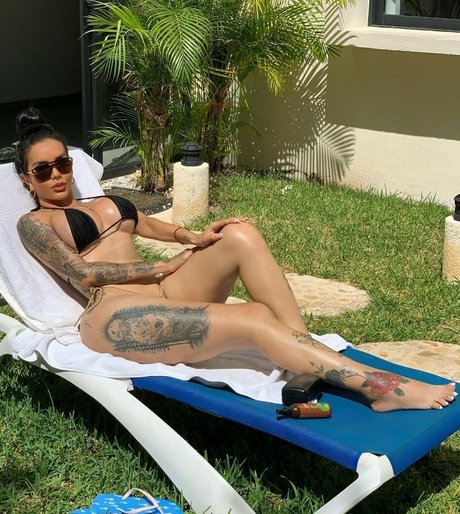 pregnant threesome onlyfans adult candids