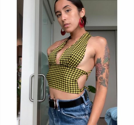 Lenamarisol onlyfans topless
