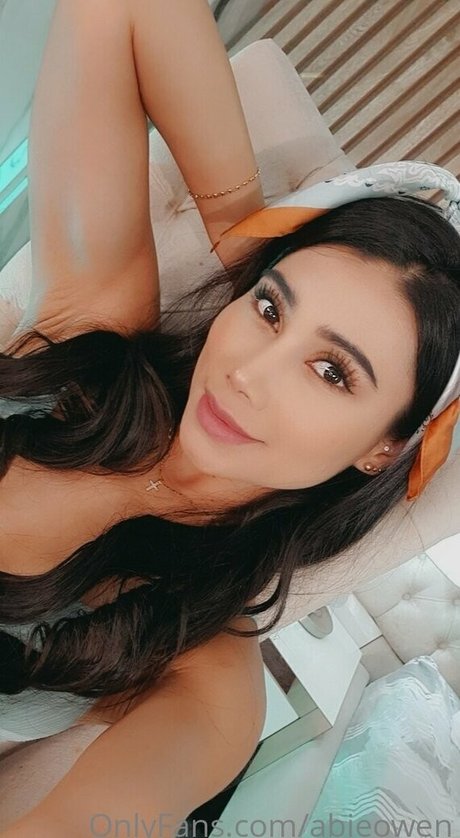 curvy muscle onlyfans top pic