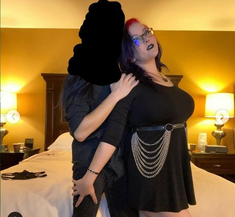 Lyraenium onlyfans sex leak