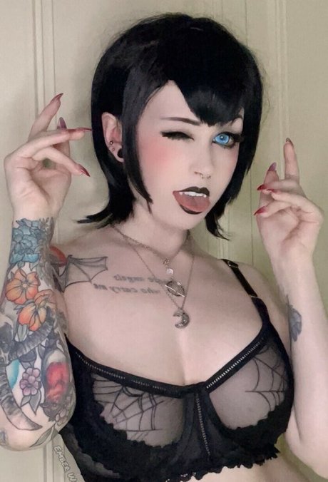 Emberwolfcosplay pics onlyfans