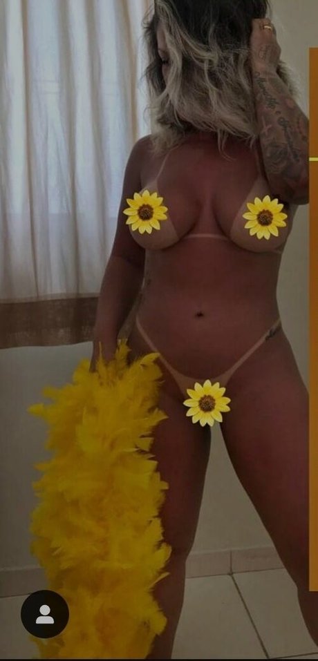 Ariana Silva onlyfans naked pics