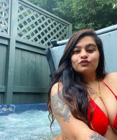 Lila Paulsen onlyfans leaks