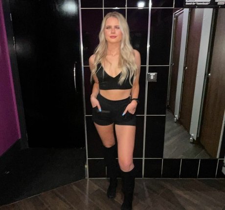 massage videos onlyfans beautiful nude plate