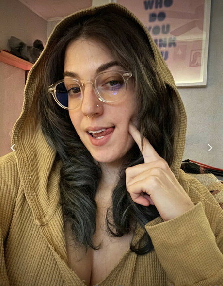 Luna Leah onlyfans sextape leak