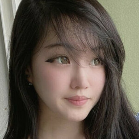 smolmikuu only fans xxx