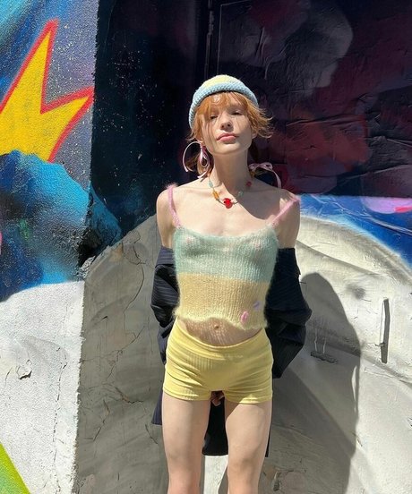 Riley Rodriquez strip onlyfans