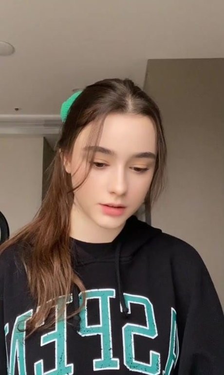 Dasha Tarab onlyfans pics nude