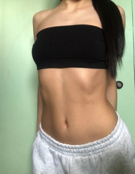 Flores Isabella98 only fans.