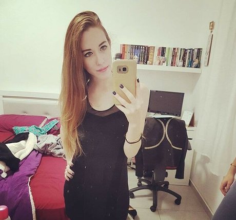 Johanna Mun naked onlyfans pics