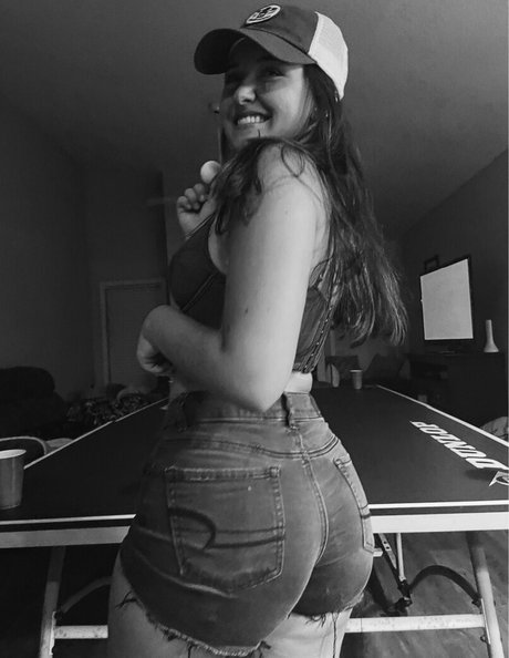 karissannette onlyfans photos