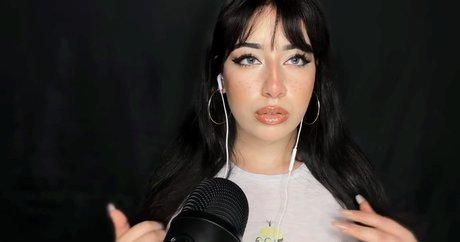 Shiny ASMR porn only fans