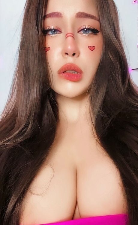 Shiny ASMR en onlyfans