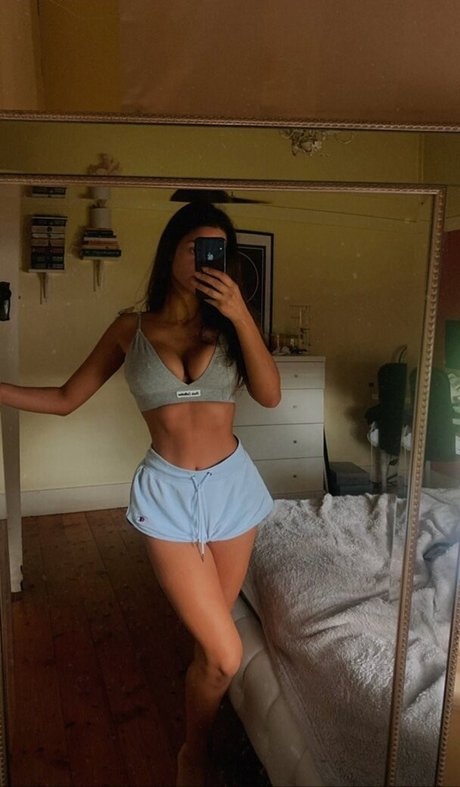 Alexandra Malliaras onlyfans strip