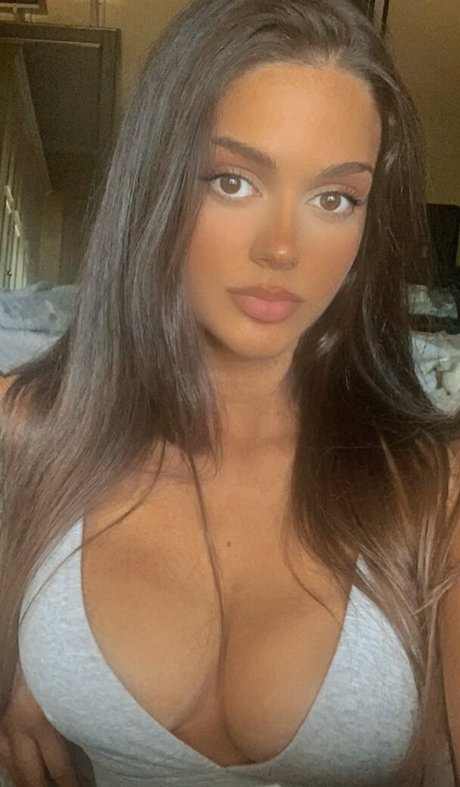 Alexandra Malliaras only fans pictures