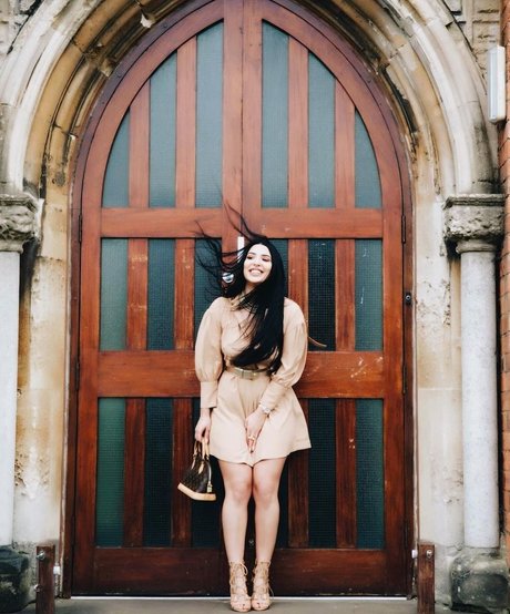 Mizz Ellaa ASMR onlyfans picture