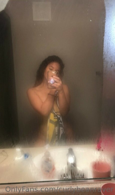 Curlybeanraver only fans nudes