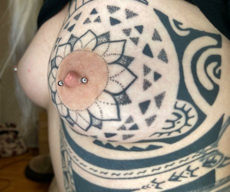 mmm4445 naked only fans