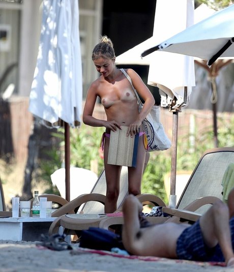 royals nudes onlyfans leaked