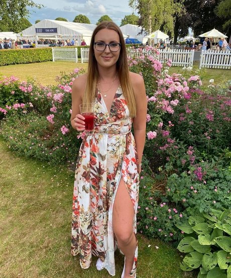 Jessica Jane Applegate naked onlyfans leak