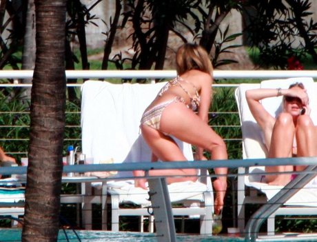 Jennifer Anniston onlyfans archive