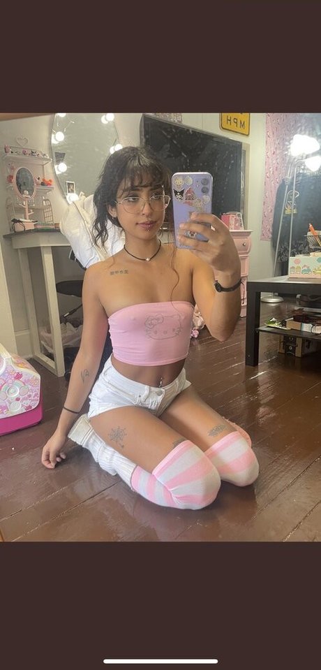 Sweetnek0 naked onlyfans leaked