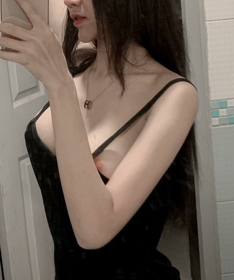 Hwanyen only fans pic